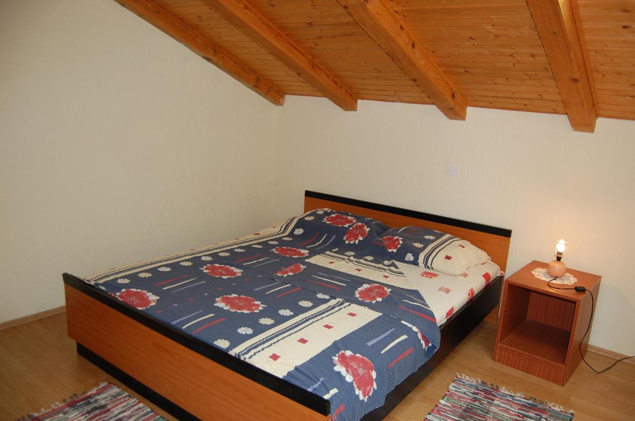 מאלינסקה Apartment Ivan By El-Pi Tours מראה חיצוני תמונה